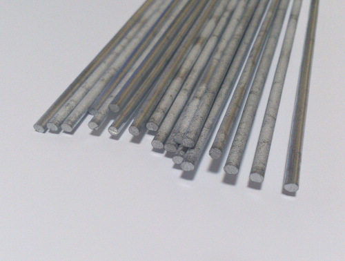 Zdjęcie beztopnikowego spoiwa do aluminium AlumiPro